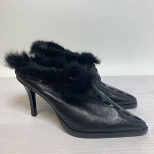 Pelle Moda Black Pointy Toe Heels Pointed Toe Fur Trim y2K Womens Size 8M